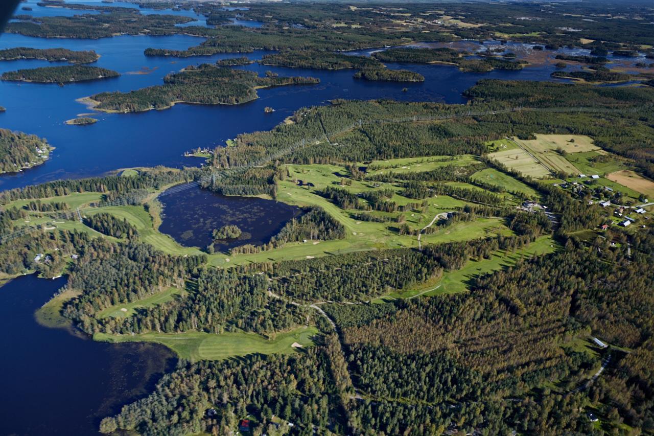 Jakobstads Golf - Pietarsaaren Golf 1. kuva – Golfpiste Kenttäopas – Suomi