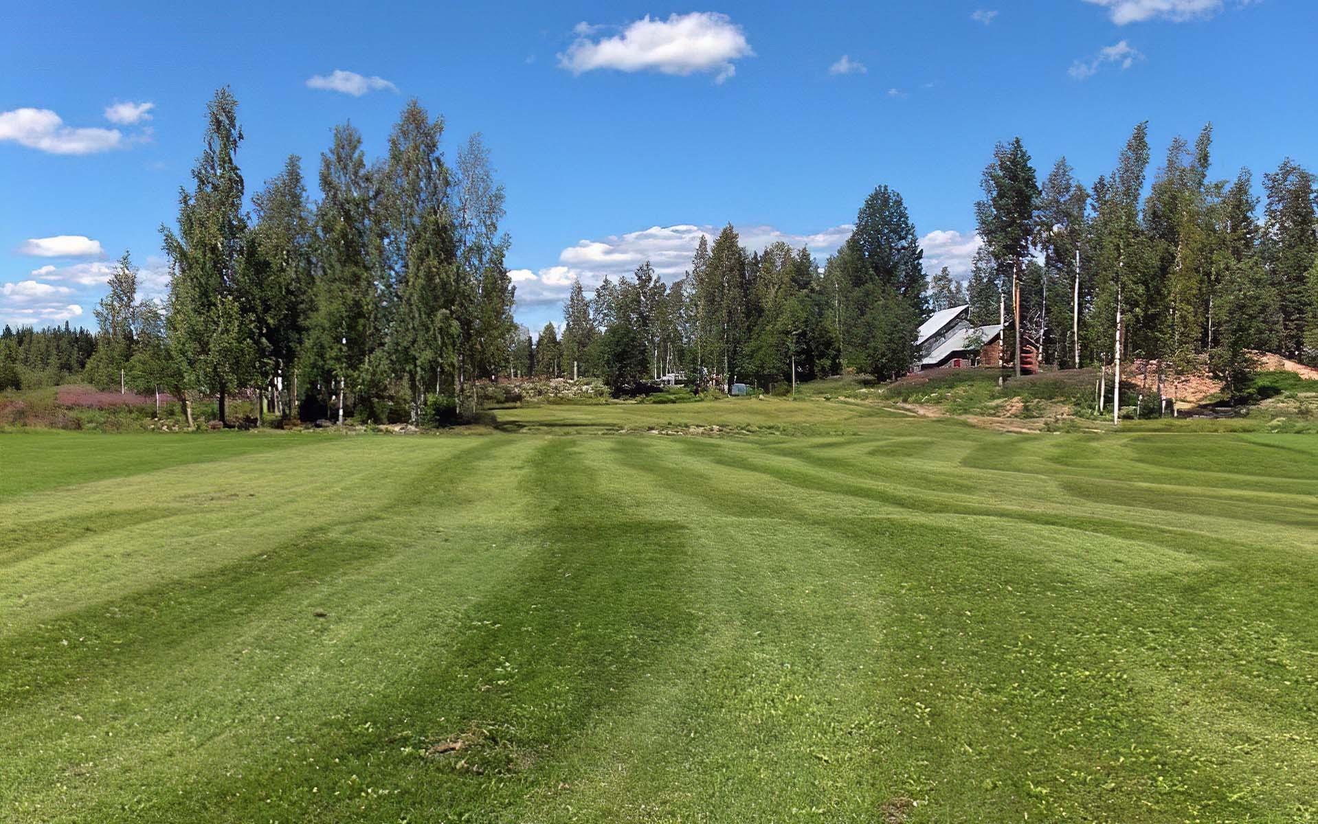 Lampila Golf 2. kuva – Golfpiste Kenttäopas – Suomi