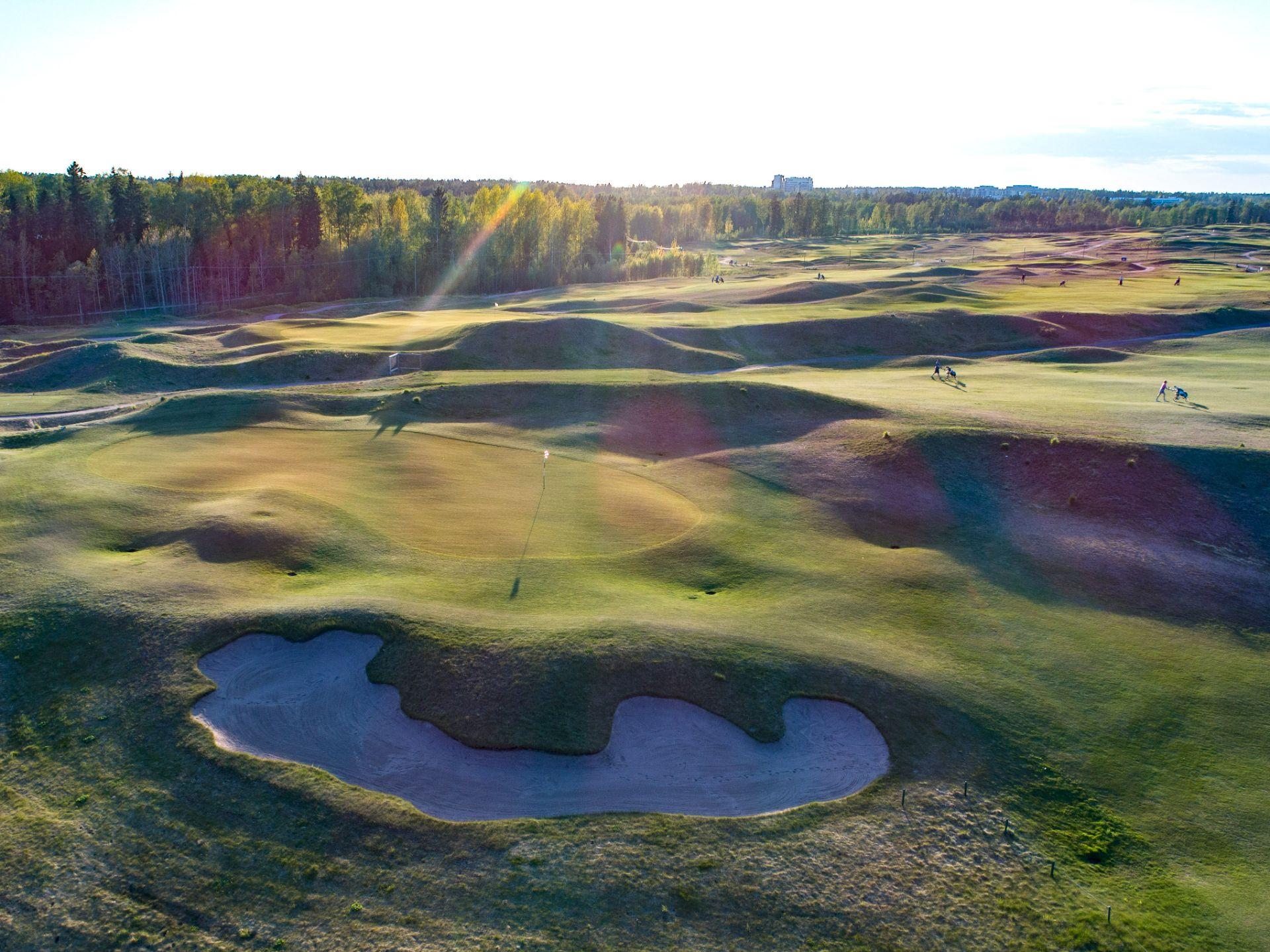 Tapiola Golf 4. kuva – Golfpiste Kenttäopas – Suomi