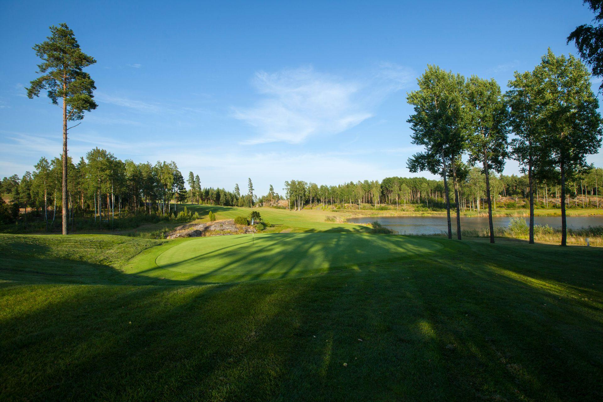 Eke Golf 4. kuva – Golfpiste Kenttäopas – Suomi