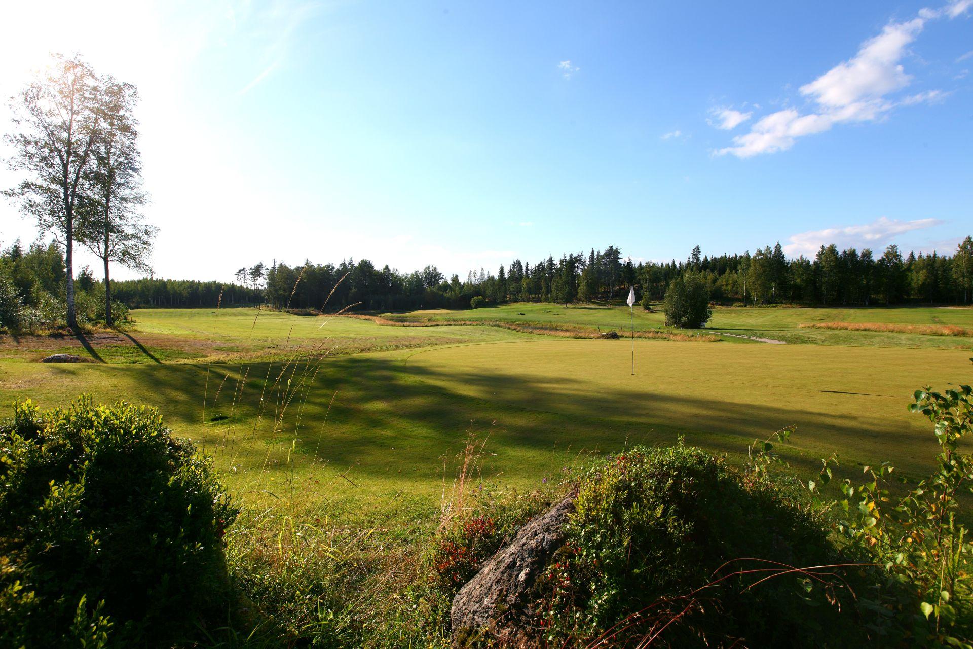 Kaakon Golf 1. kuva – Golfpiste Kenttäopas – Suomi