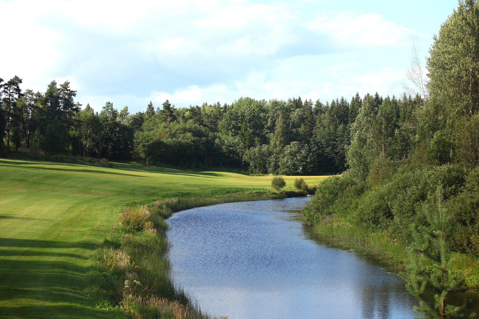 Kaakon Golf 4. kuva – Golfpiste Kenttäopas – Suomi