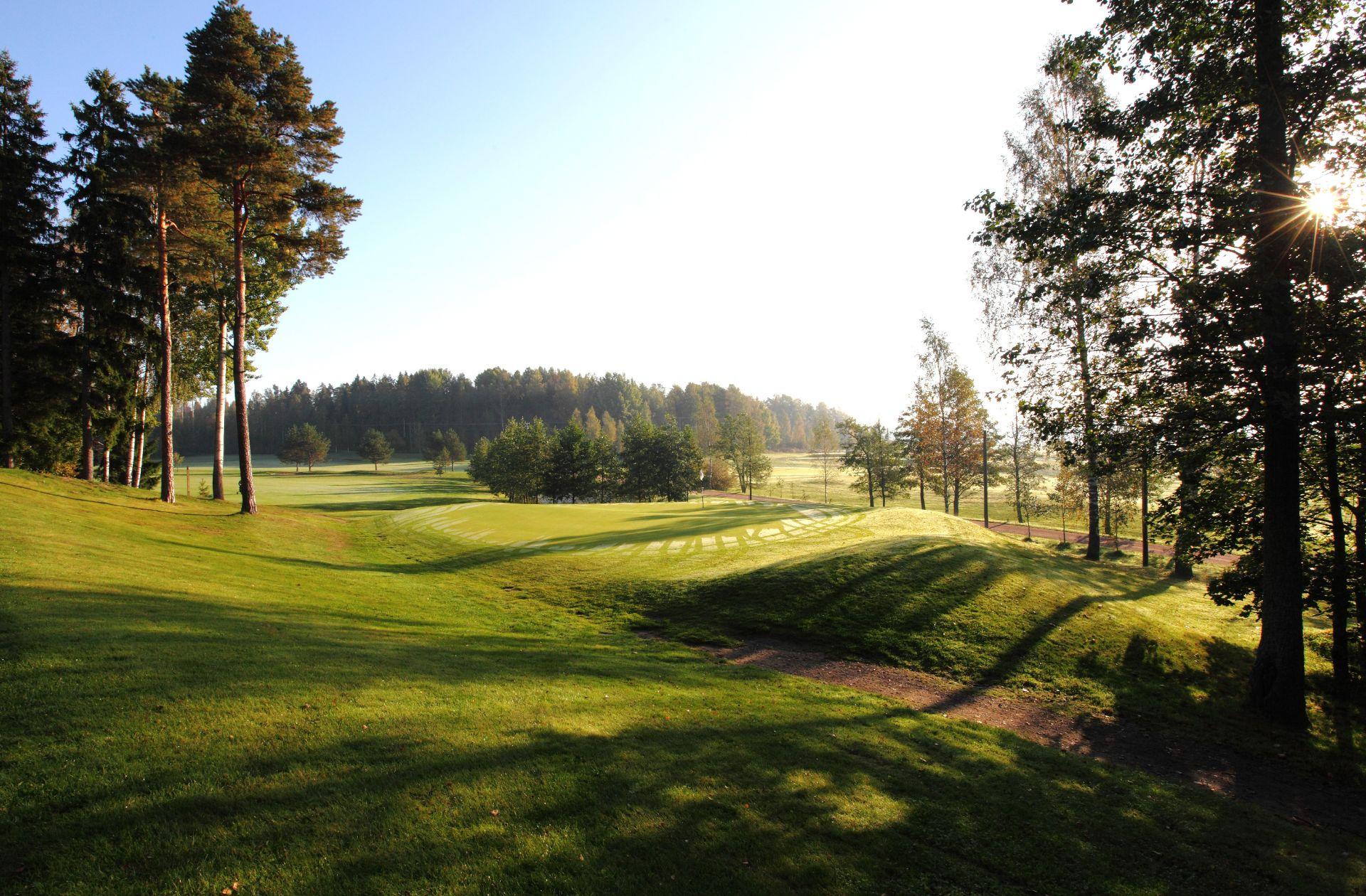 Peuramaa Golf 1. kuva – Golfpiste Kenttäopas – Suomi