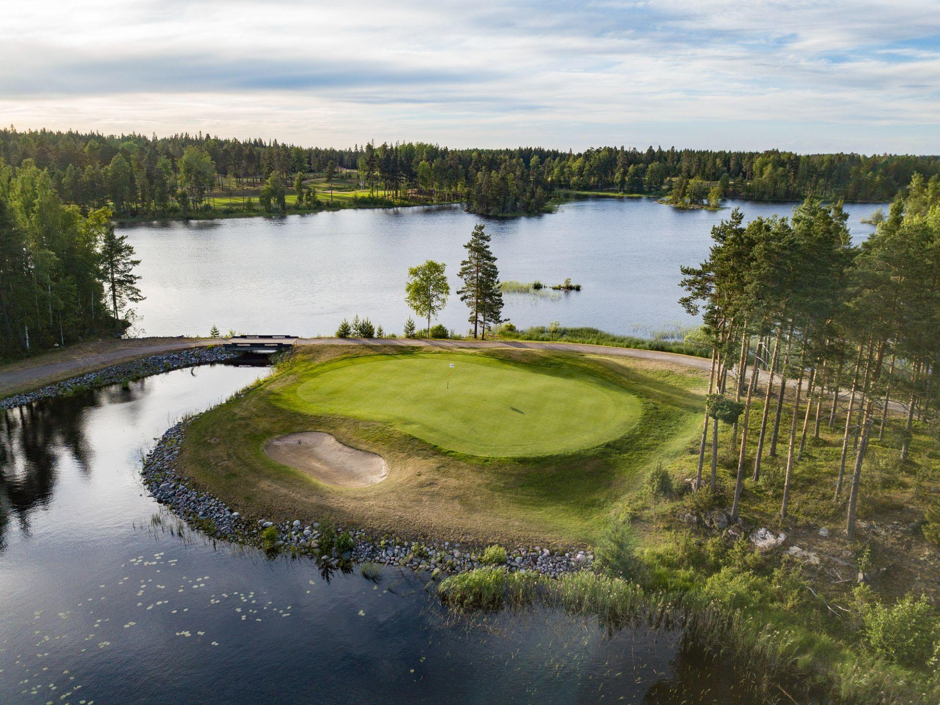 Viipurin Golf 1. kuva – Golfpiste Kenttäopas – Suomi