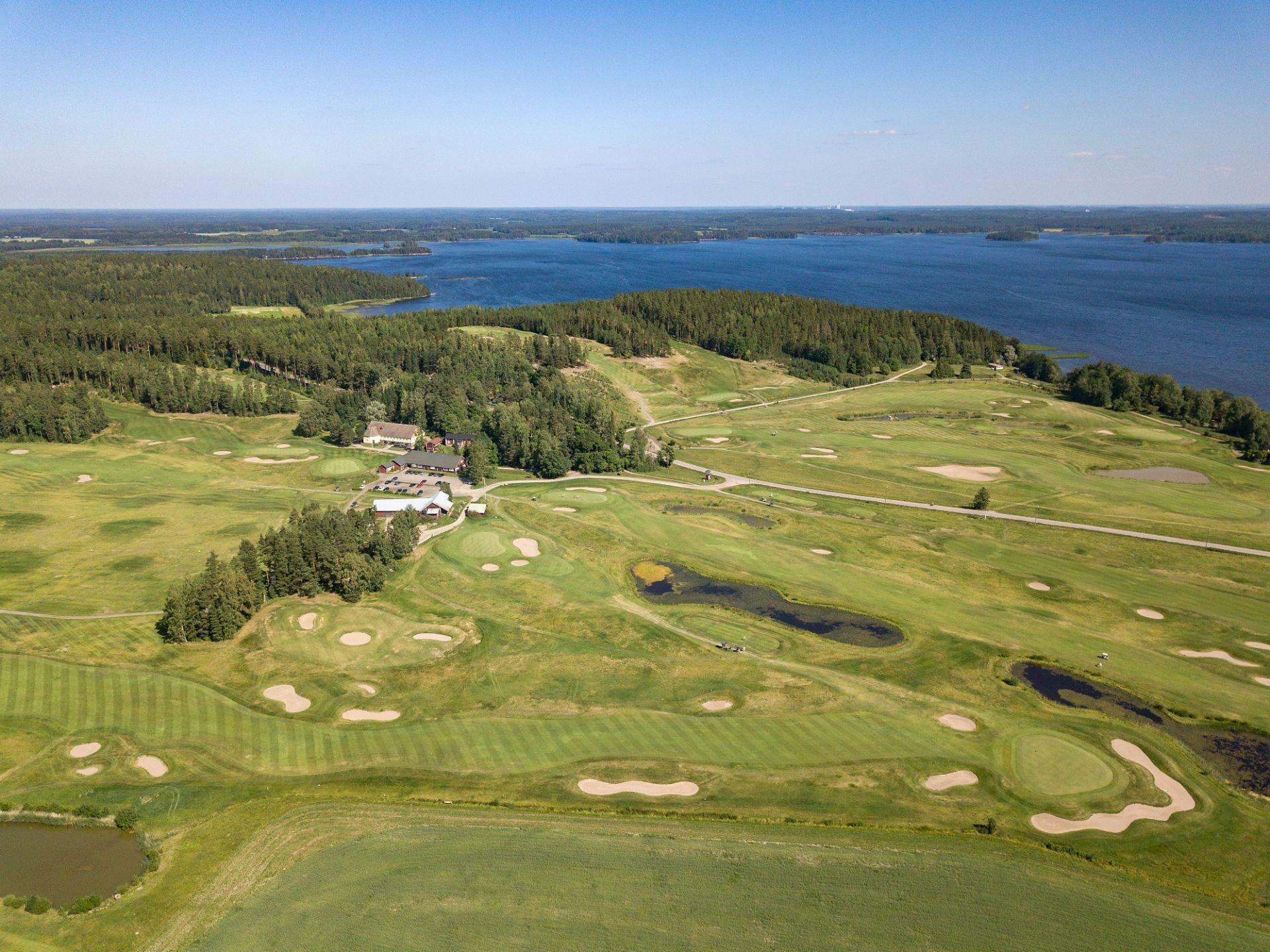 Iitti Golf 2. kuva – Golfpiste Kenttäopas – Suomi