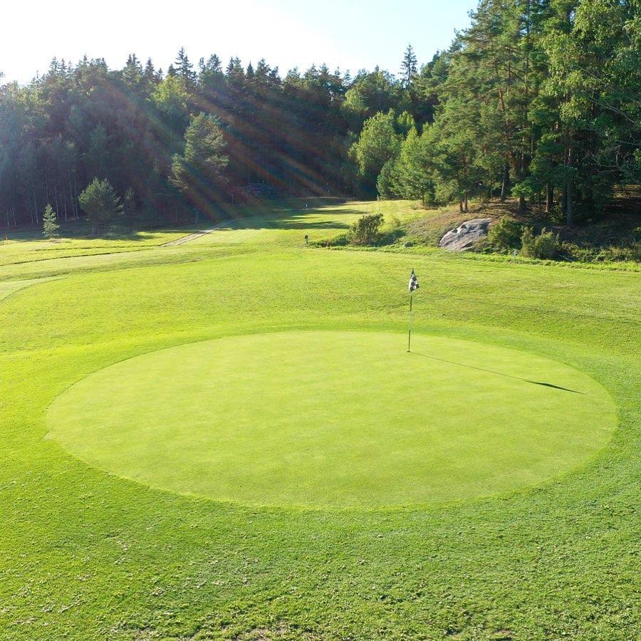 Hirvensalon Golf 3. kuva – Golfpiste Kenttäopas – Suomi