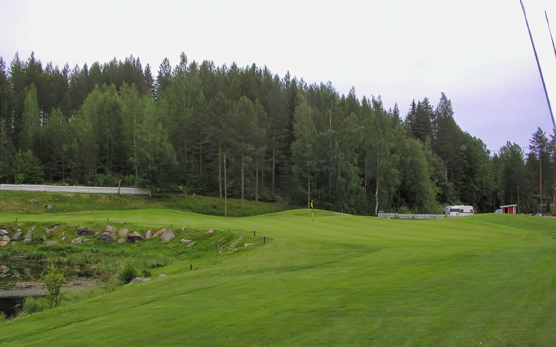 Kerigolf 5. kuva – Golfpiste Kenttäopas – Suomi