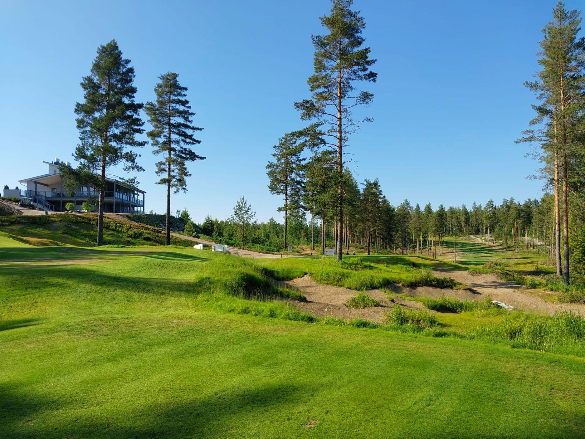 Kerigolf 1. kuva – Golfpiste Kenttäopas – Suomi