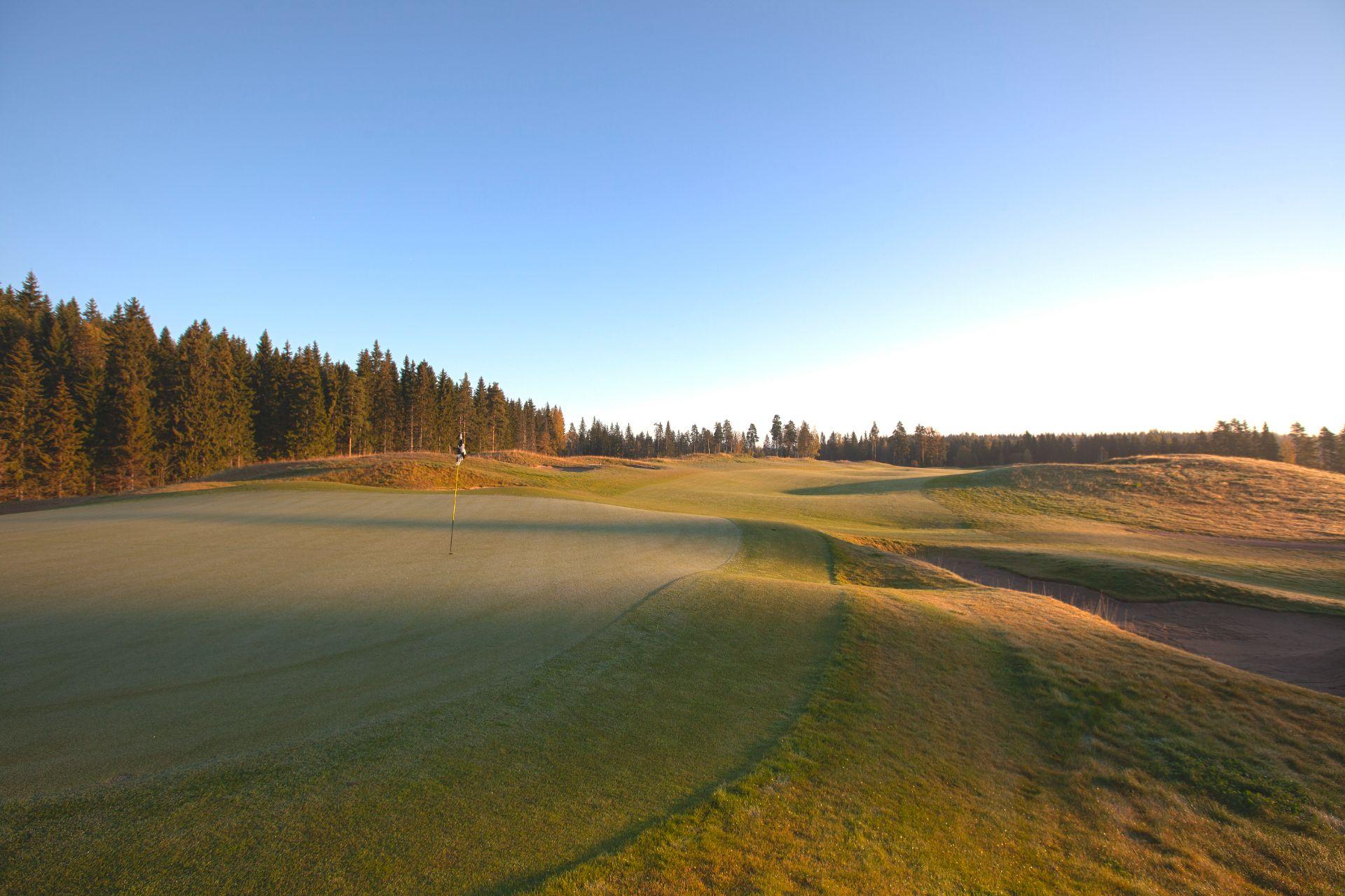 Lahden Golf 4. kuva – Golfpiste Kenttäopas – Suomi
